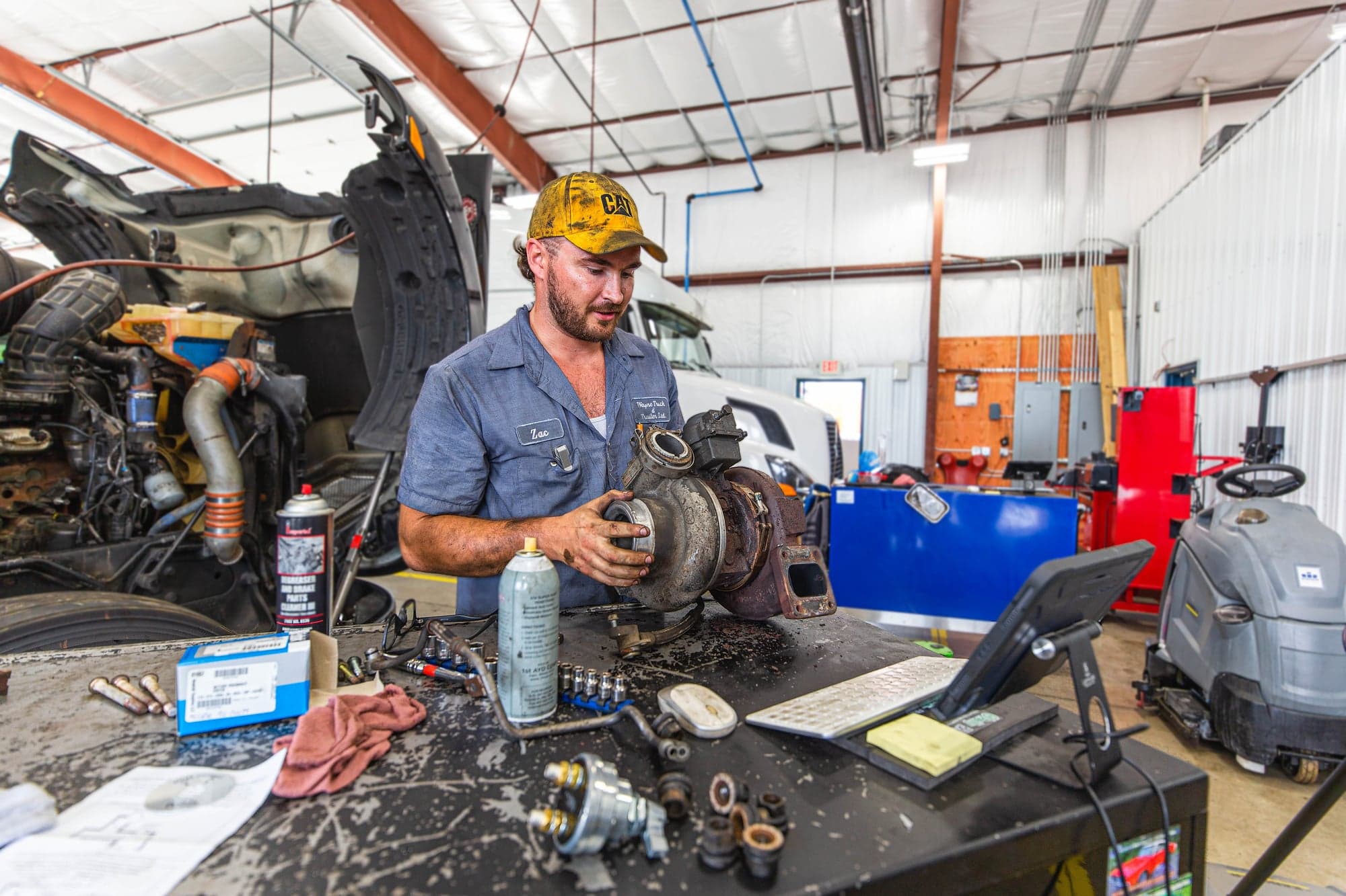 Alternator testing and replacement service at Wayne Truck & Trailer