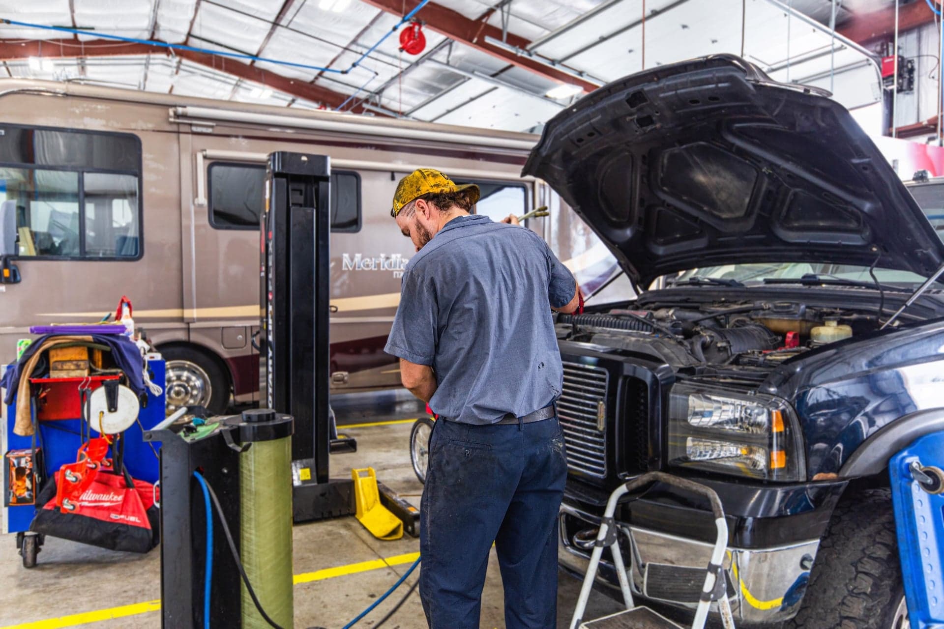 Fuel filter replacement and system service