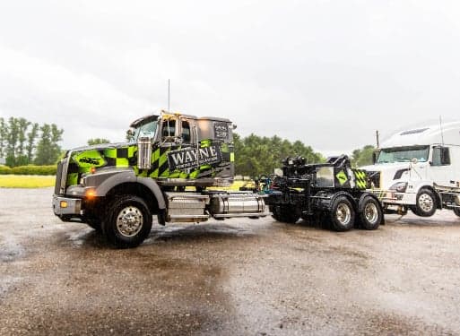 Roadside Assistance service at Wayne Truck & Trailer