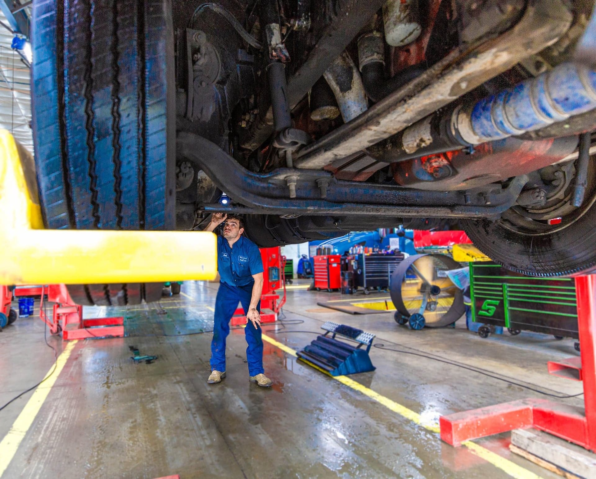 Structural welding and frame repair services